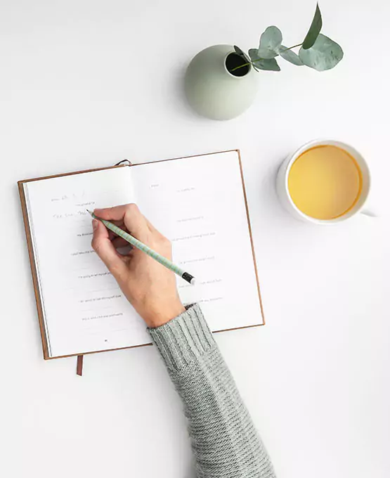 Create a shortlist of agents that could sell my house