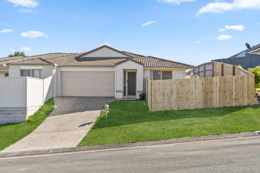 1 Canaipa Court, Rothwell  QLD  4022